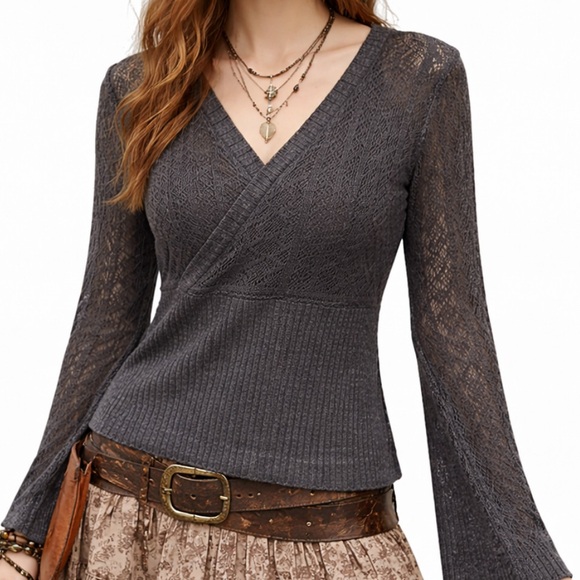 POL Sweaters - POL Babydoll Mixed Media Pointelle Knit Gray V-Neck Sweater Indie Boho Y2K Sz L